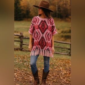Savanna Jane Pink Red Aztec Fringe Western Poncho NWT Size Large